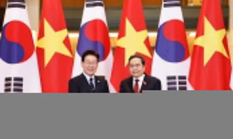 Hàn Quốc xem xét đơn giản hóa cấp thị thực cho công dân Việt Nam