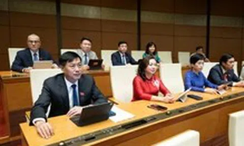 Quốc hội đồng ý phân bổ 8,22 triệu tỉ đồng vốn đầu tư công trung hạn