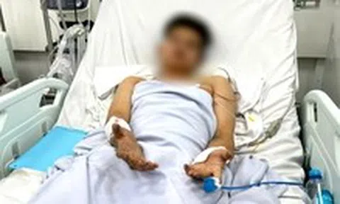 Cứu sống 5 người ngạt khói trong vụ cháy nhà trọ ở TP.HCM