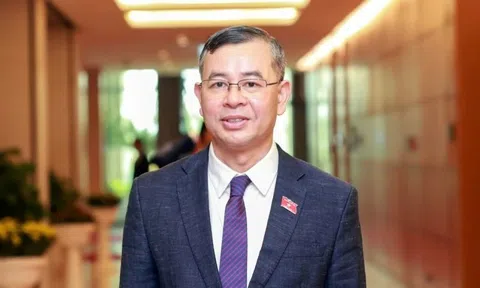 Bộ trưởng Tài chính Ngô Văn Tuấn nhận thêm nhiệm vụ