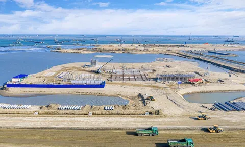 Nhà đầu tư ngỡ ngàng với cú lột xác ngoạn mục của Cần Giờ sau một năm