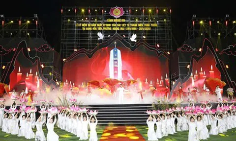 Nghệ An: Kỷ niệm 60 năm Ngày hy sinh của các liệt sĩ thanh niên xung phong tại hang Hỏa Tiễn