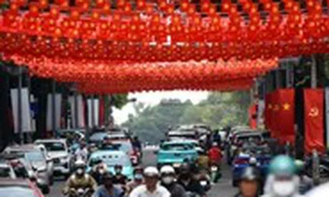 Đồng Nai rực rỡ cờ hoa 30-4, hôm nay chính thức trở thành thành phố