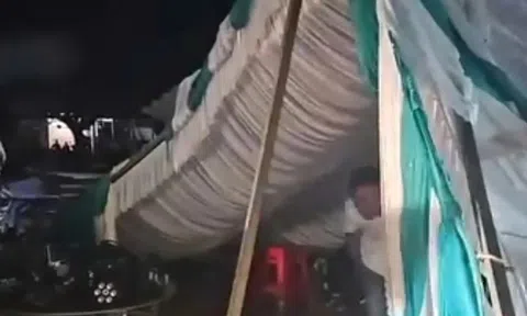 Sập rạp cưới khi mở 'nhạc sàn' ở Đắk Lắk