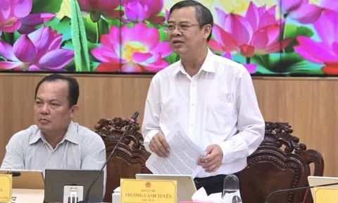 Có người nhắn tin cho Chủ tịch Cần Thơ nói việc rất lạ...