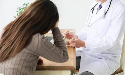 Luôn cảm thấy ngứa, cô gái trẻ "sốc" khi biết mình mắc căn bệnh này