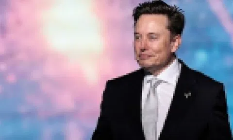 Elon Musk gây xúc động