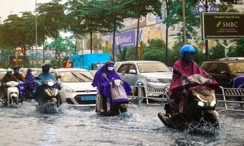 Mưa dông diện rộng ở miền Bắc