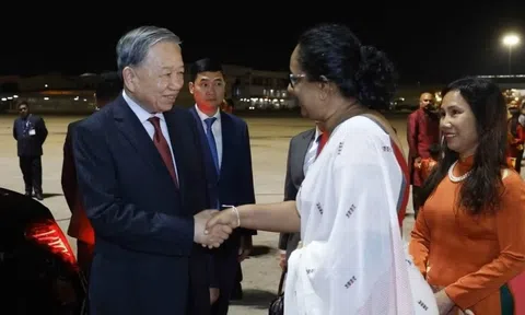 Tổng Bí thư, Chủ tịch nước bắt đầu thăm Sri Lanka