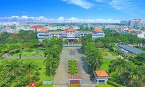 TP.HCM ưu tiên chuyển đổi nhà đất, trụ sở dôi dư thành cơ sở y tế, giáo dục