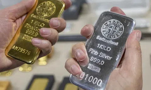Đà tăng lịch sử của vàng và bạc có thể quay trở lại khi "sương mù xung đột tan biến"