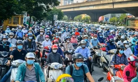 Kiến nghị sớm ban hành chính sách hỗ trợ chuyển xe xăng sang xe điện