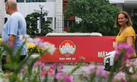 Hà Nội rực rỡ cờ hoa chào mừng Đại hội MTTQ Việt Nam lần thứ XI