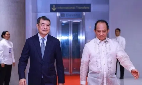 Thủ tướng kết thúc chương trình dự Hội nghị Cấp cao ASEAN lần thứ 48