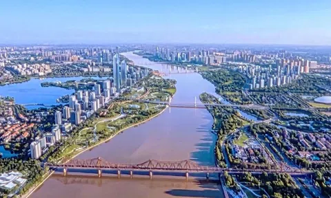 Trục sông Hồng và Nhật Tân - Nội Bài thành 'xương sống' mới của Hà Nội