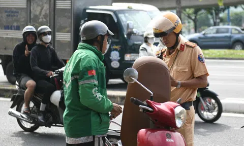 Nghị định 100 chính thức bị bãi bỏ, phạt vi phạm giao thông có khác?