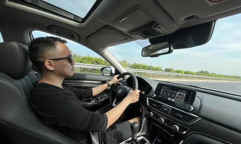 Đi cao tốc, lái 60 km/h ở làn trái có bị phạt không?