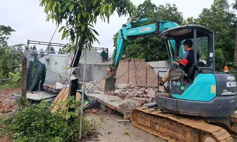 Hà Nội tổ chức cưỡng chế hàng chục công trình vi phạm