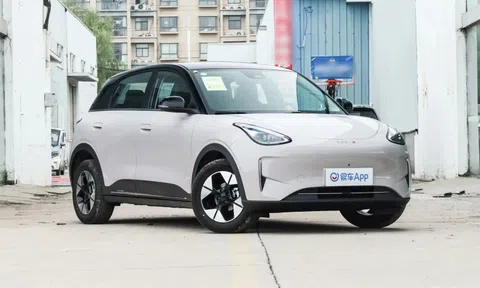 Geely EX2 vừa ra mắt tại Việt Nam có bản mới, chạy hơn 450 km/lần sạc