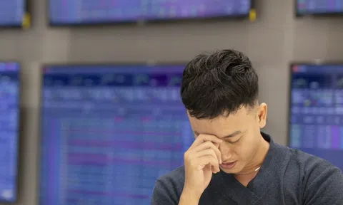 Tiền vào chứng khoán 'mất hút'