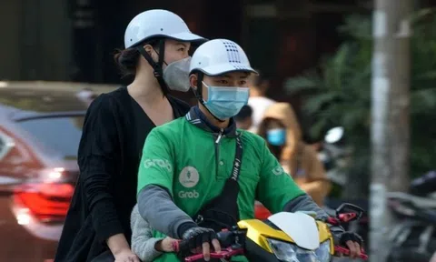 Hà Nội đề xuất chưa cấm xe ôm công nghệ chạy xăng vào vùng lõi Hoàn Kiếm từ 1/7