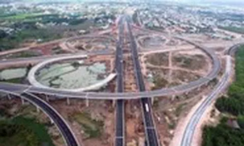 Đồng Nai yêu cầu sớm hoàn thành phương án khai thác nút giao Long Thành