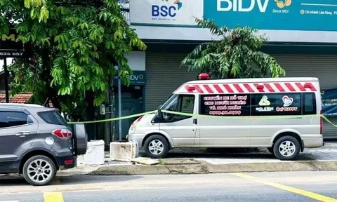 Người đàn ông tử vong trên vỉa hè