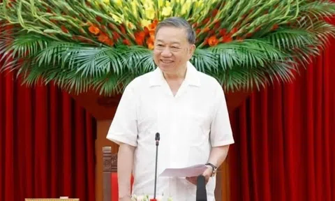 Đổi mới phương thức lãnh đạo của Đảng để làm cho đất nước phát triển bền vững
