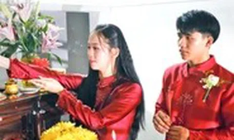 Hạnh phúc đôi trẻ mồ côi vì bão Chanchu