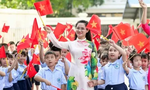 Kiến nghị tăng thêm 2 ngày nghỉ dịp Quốc khánh 2/9
