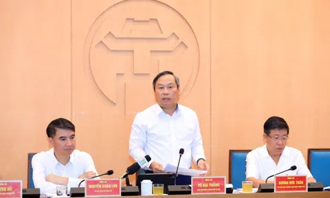 Chủ tịch Hà Nội yêu cầu xây các khu tái định cư đồng bộ, có điều kiện sinh kế