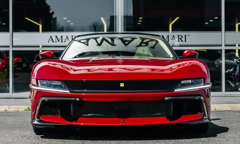 Siêu xe Ferrari 12Cilindri đã đến Việt Nam?