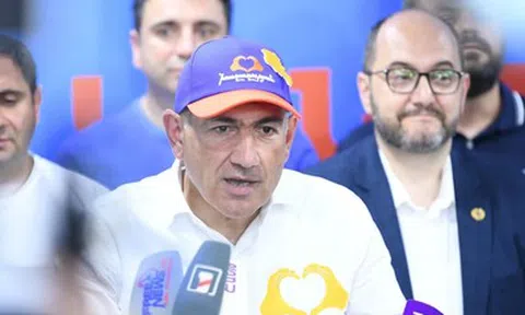 Đương kim Thủ tướng Armenia tuyên bố chiến thắng trong cuộc bầu cử mang tính bước ngoặt