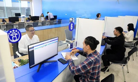 Quyết định của Bộ Chính trị về hơn 1,8 triệu biên chế