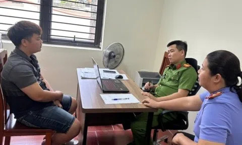 Danh tính tài xế lái ôtô kéo lê CSGT suốt 300 m ở Thanh Hóa