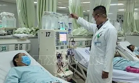 Bao phủ dịch vụ y tế toàn diện- Bài 2: Để y tế cơ sở trở thành 'người gác cổng' tin cậy
