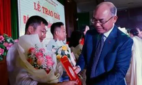 Đắk Lắk trao giải báo chí cho 61 tác phẩm, báo Tuổi Trẻ đạt 3 giải