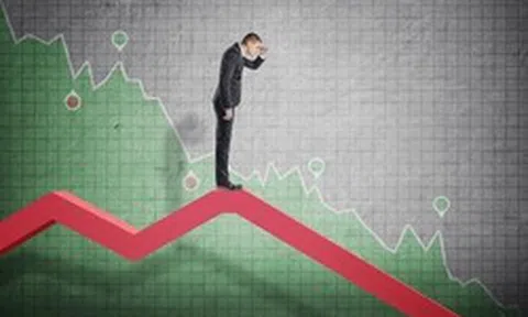 "Nhà đầu tư cần tính đến kịch bản VN-Index về dưới 1.700 điểm"