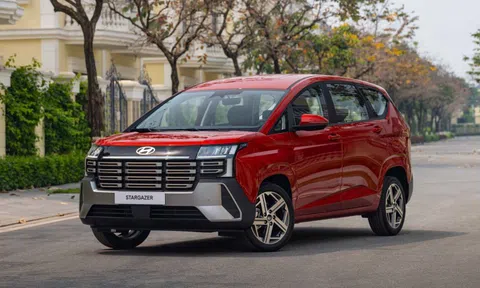 Nội thất xe 7 chỗ cỡ nhỏ Hyundai Stargazer có thoải mái?