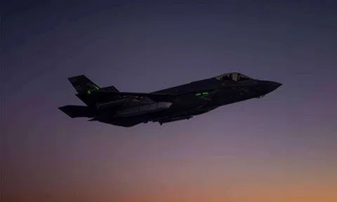 Tiêm kích F-35C sắp sở hữu “cánh tay nối dài” diệt hạm tầm xa