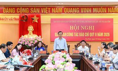 Hà Tĩnh nhấn mạnh mục tiêu tăng trưởng 2 con số, yêu cầu đẩy mạnh truyền thông các dự án lớn