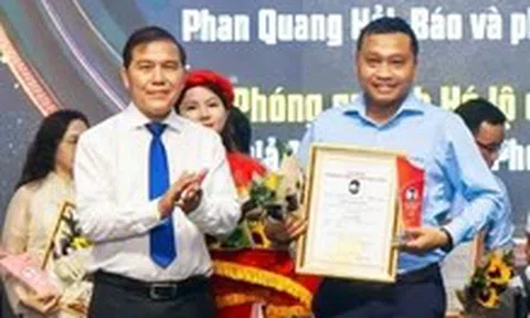 Báo Tuổi Trẻ đoạt 2 giải nhì, 1 giải ba, 1 khuyến khích Giải báo chí Huỳnh Thúc Kháng, thành phố Đà Nẵng