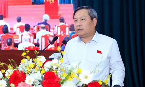 Chủ tịch Hà Nội trả lời về tình trạng ô nhiễm tại bãi rác Xuân Sơn