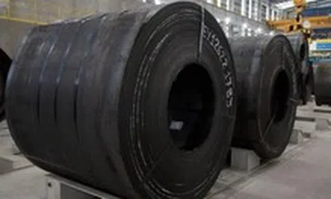 Lần đầu Việt Nam sản xuất được thép đặc chủng cho ô tô hạng nặng