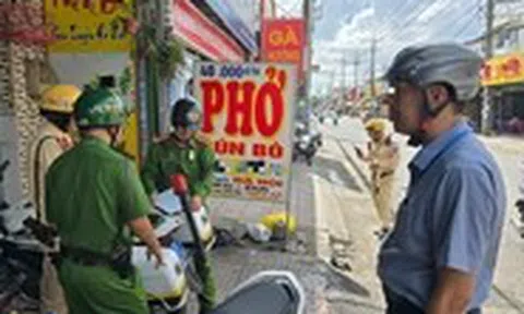 Xử lý các trường hợp tái chiếm vỉa hè ở xã Bình Hưng, Tân Vĩnh Lộc, Vĩnh Lộc
