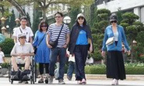 Có phải người trẻ đang ngày càng ít gắn bó với gia đình?