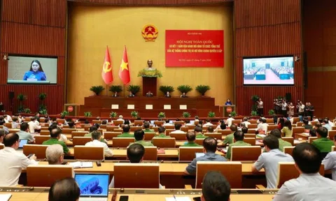 Tổng Bí thư, Chủ tịch nước dự hội nghị sơ kết 1 năm vận hành chính quyền 3 cấp