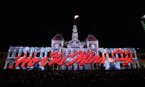 Đại tiệc ánh sáng 3D Mapping tại Tp.Hồ Chí Minh