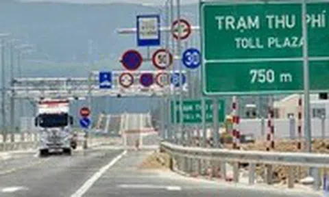 Tạm đóng gần 23km cao tốc Chí Thạnh - Vân Phong trong 2 ngày để lắp hệ thống giao thông thông minh