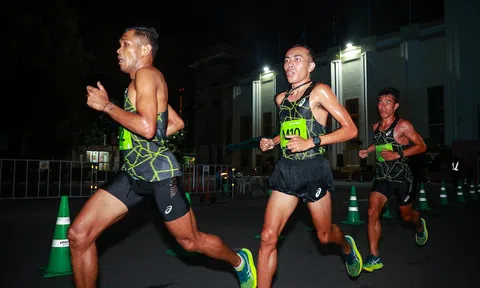 Lâm Quang Nhật bứt phá kỉ lục cá nhân cùng hàng trăm vận động viên quốc tế trong giải chạy ASICS META: Time: Trials Bangkok